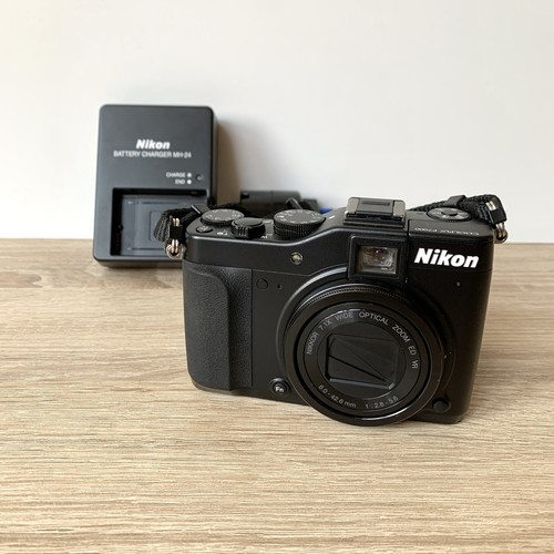Fotocamera nikon coolpix p7000 - nikon,