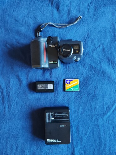 Nikon coolpix 995 - nikon,