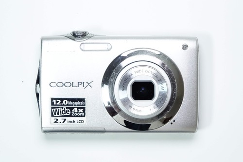 Nikon coolpix s3000 argento - s3000,