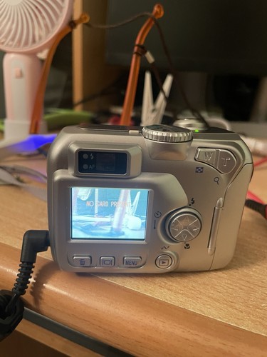 Nikon coolpix 3100 compatta - nikon,