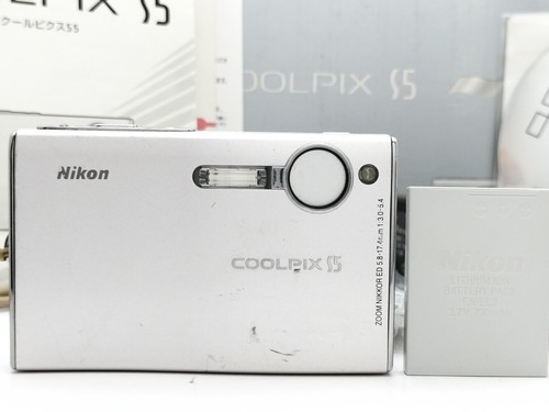 Nikon coolpix mp - 6,0,