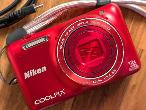 Mint nikon coolpix s6600 - mint, 6mp