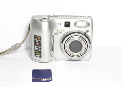 Nikon coolpix 7600 sd - 7600,